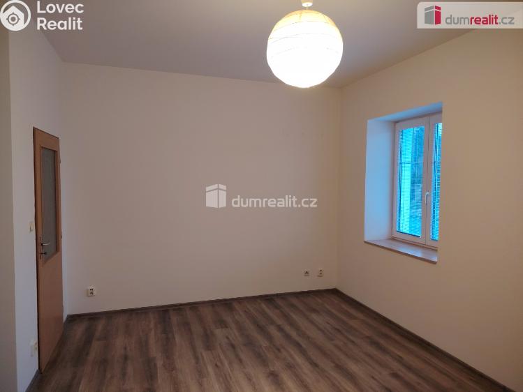 Pronájem bytu 1+KK Děčín, Lovecká č. 5