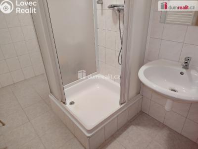 Pronájem bytu 1+KK Děčín, Lovecká č. 6