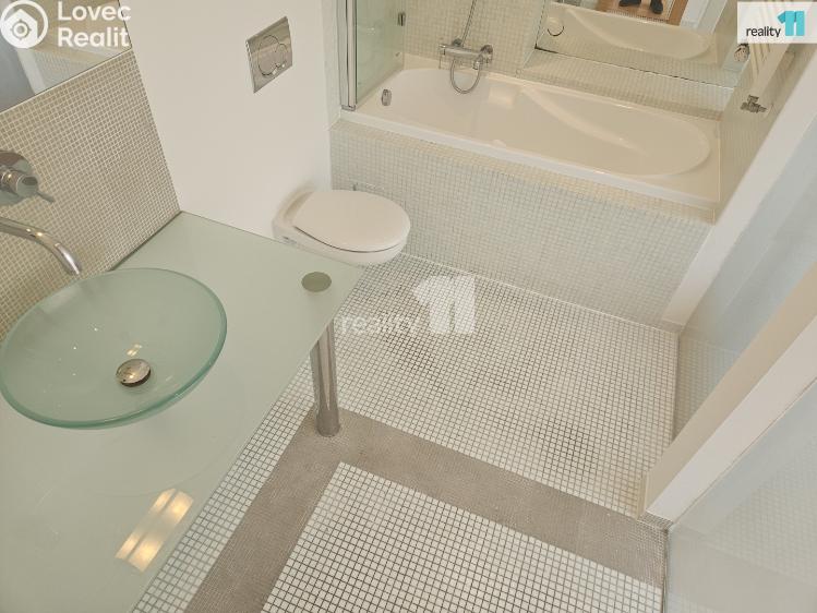 Аренда квартиры 2+KK Praha 12, K lesu č. 10