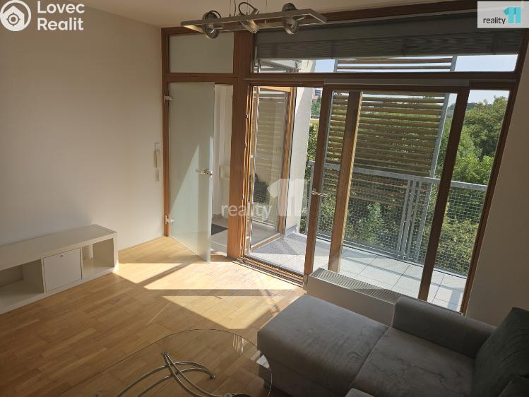 Аренда квартиры 2+KK Praha 12, K lesu č. 12