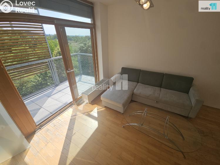 Аренда квартиры 2+KK Praha 12, K lesu č. 14