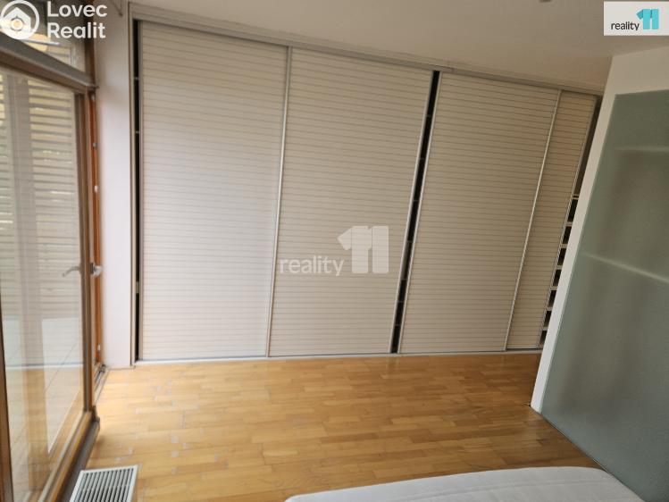 Аренда квартиры 2+KK Praha 12, K lesu č. 15