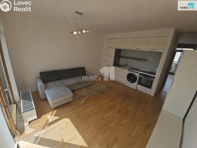 Аренда квартиры 2+KK Praha 12, K lesu č. 16