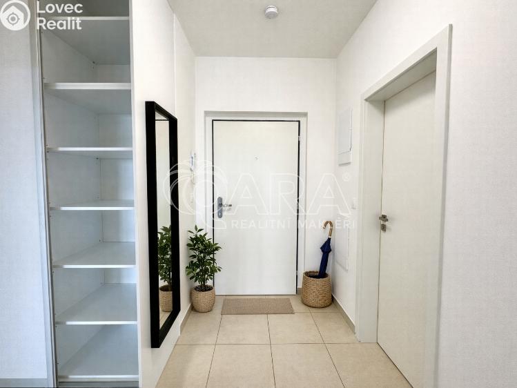 Pronájem bytu 2+KK Praha, K Vystrkovu 2250/2 č. 7