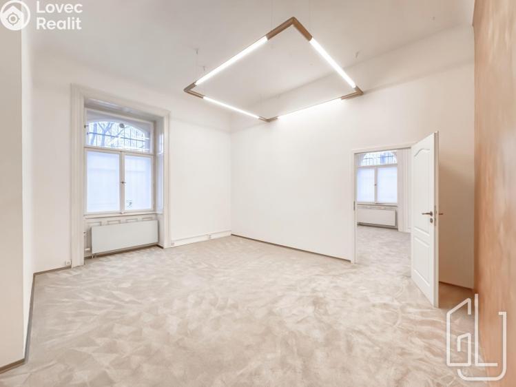 Pronájem kanceláře Praha, Janáčkovo nábřeží č. 1