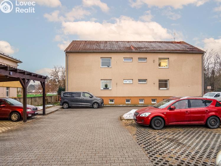 Prodej bytu 3+KK Kladno, Sportovců 1382 č. 15