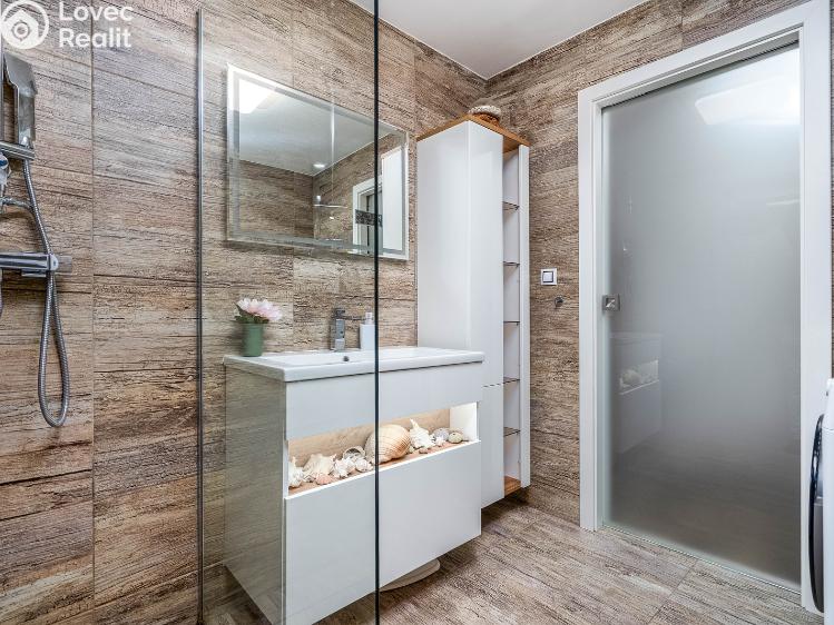 Prodej bytu 3+KK Kladno, Sportovců 1382 č. 8