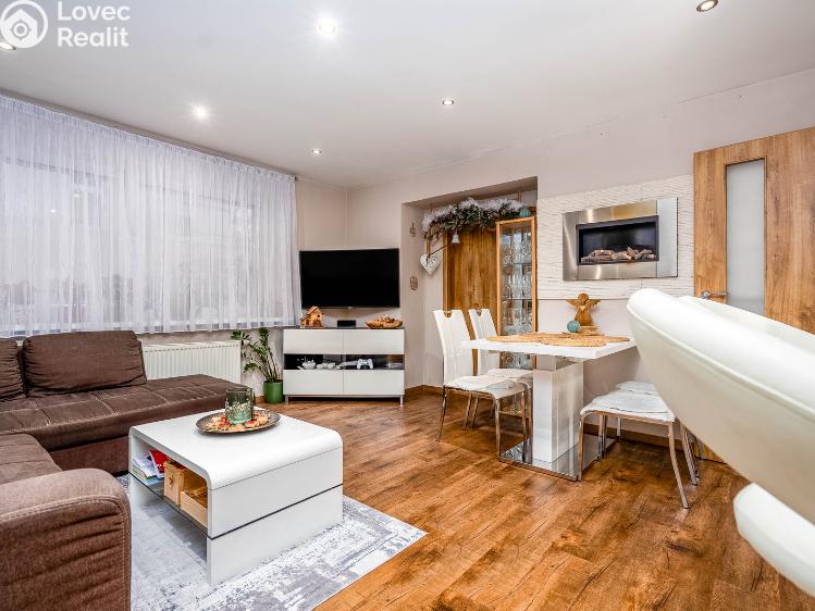 Sale apartment 3+KK Kladno, Sportovců 1382 č. 2