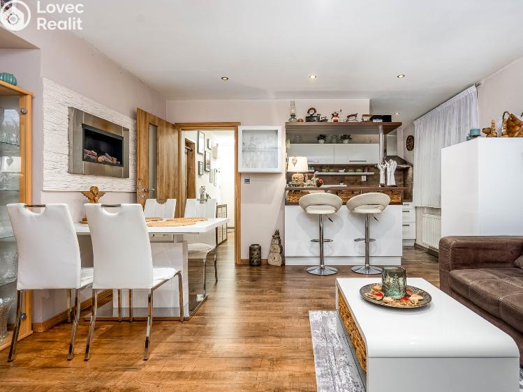 Sale apartment 3+KK Kladno, Sportovců 1382 č. 5