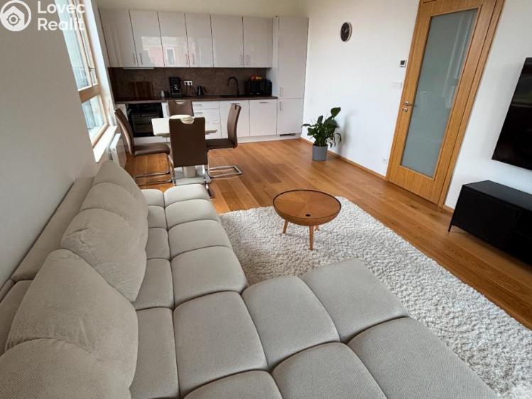 Pronájem bytu 2+KK Praha, Vladimíra Kobranova 1059/4 č. 5