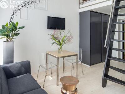 Pronájem bytu 1+KK Praha, Holečkova č. 1