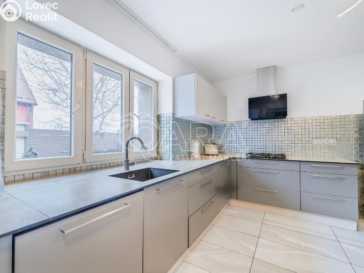 Продажа семейного дома Říčany, Rooseveltova 720/35 č. 5