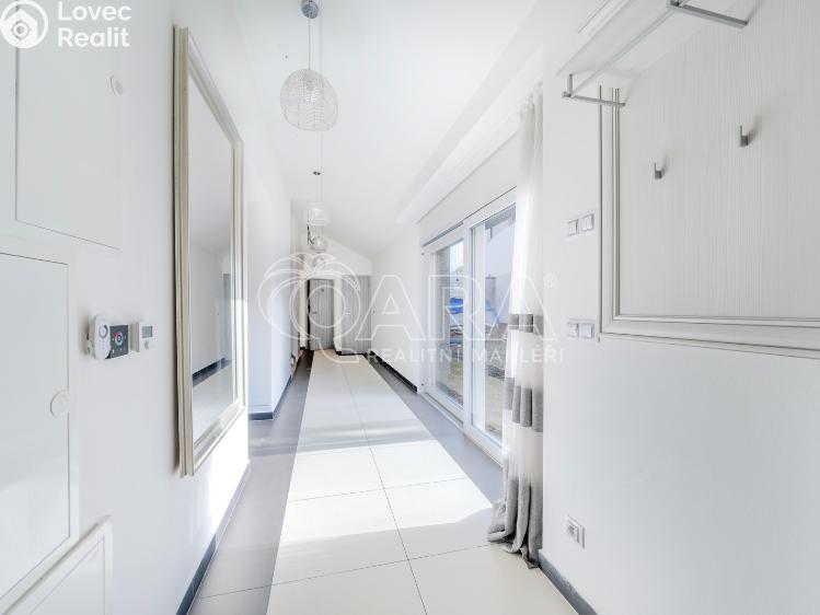 Продажа семейного дома Říčany, Rooseveltova 720/35 č. 8