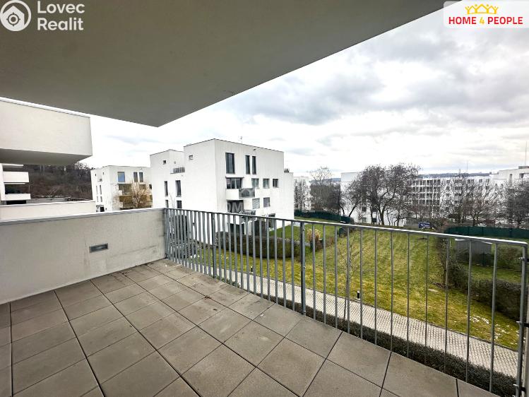 Pronájem bytu 4+KK Praha 8, Nad Bání č. 8