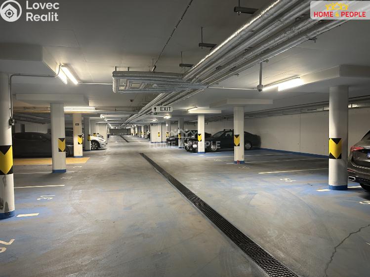 Pronájem bytu 4+KK Praha 8, Nad Bání č. 21