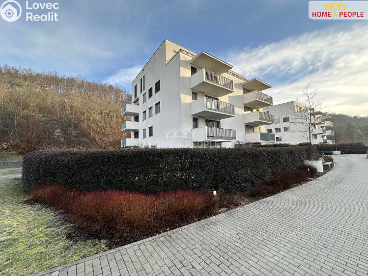 Pronájem bytu 4+KK Praha 8, Nad Bání č. 35