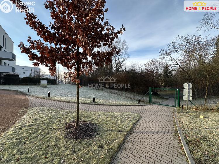 Pronájem bytu 4+KK Praha 8, Nad Bání č. 37