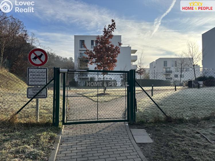 Pronájem bytu 4+KK Praha 8, Nad Bání č. 39