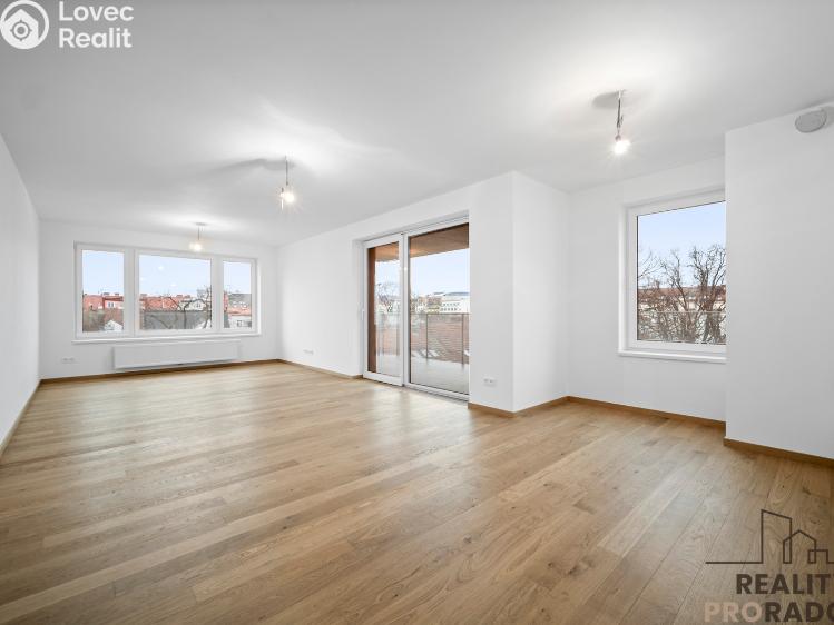 Prodej bytu 4+KK Pardubice, Smilova č. 8