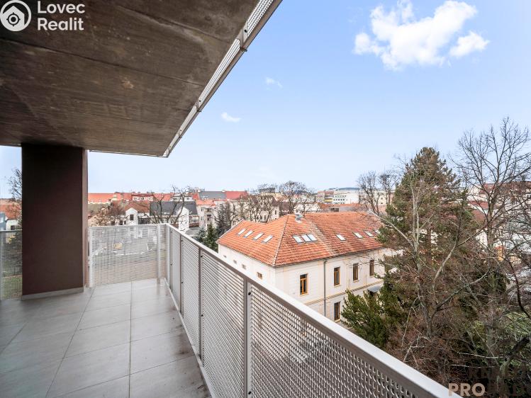 Prodej bytu 4+KK Pardubice, Smilova č. 9