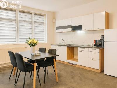 Pronájem bytu 4+KK Nové Strašecí, Čsl. armády č. 3