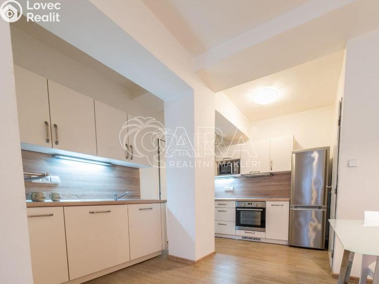 Pronájem bytu 2+KK Pardubice č. 5