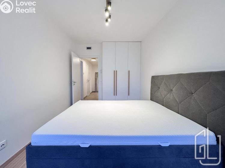 Pronájem bytu 2+KK Praha, U plynárny 1597/54 č. 3