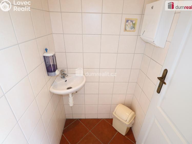 Rent commercial space Karlovy Vary, Kosmonautů č. 7