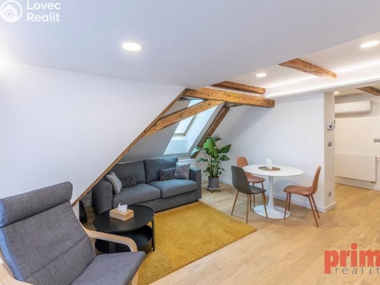 Pronájem bytu 2+KK Frýdlant, Husova 57 č. 5