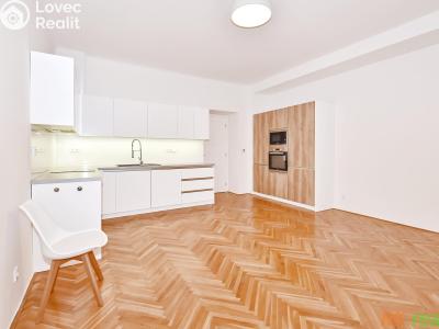 Pronájem bytu 3+KK Praha, Slezská č. 3