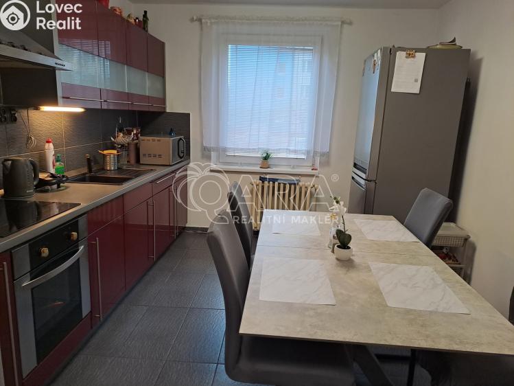 Prodej bytu 3+1 Praha, Přecechtělova 2427/39 č. 3