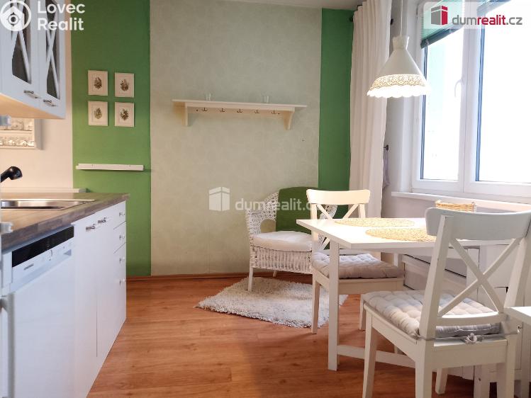 Pronájem bytu 2+1 Karlovy Vary, Lomená č. 12