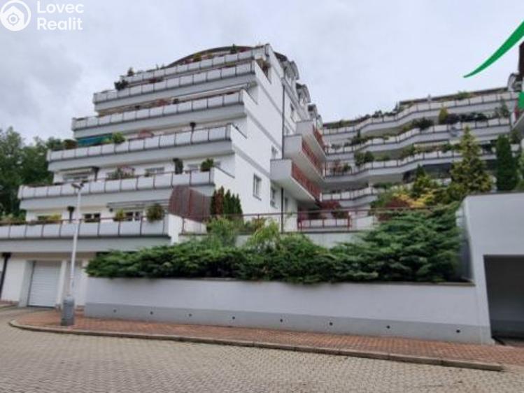 Prodej garáže Praha, Kloboukova č. 1