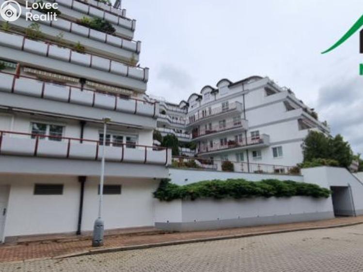 Prodej garáže Praha, Kloboukova č. 2