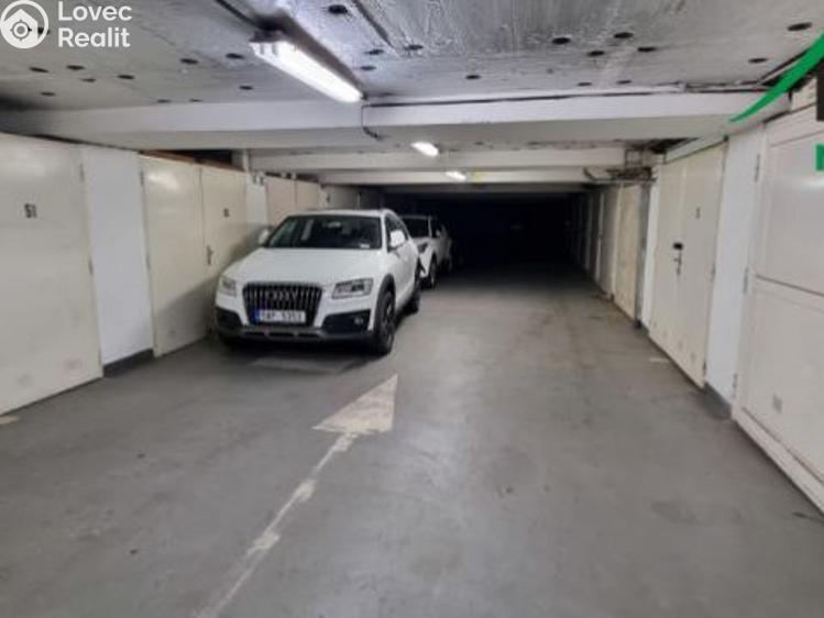 Prodej garáže Praha, Kloboukova č. 7