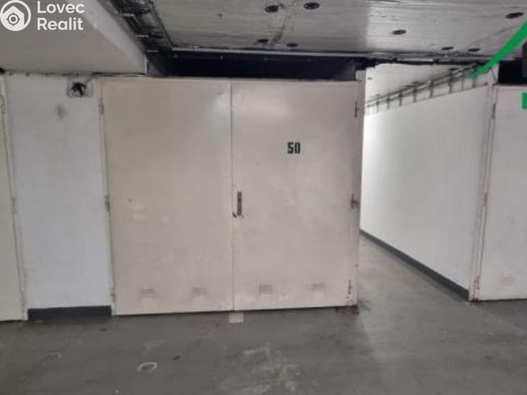 Prodej garáže Praha, Kloboukova č. 8