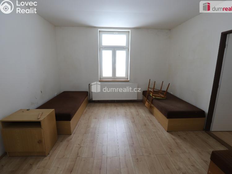 Pronájem bytu 3+1 Mariánské Lázně, Pod Panoramou č. 8