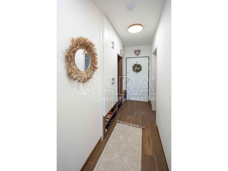 Pronájem bytu 2+KK Roztoky, Lederova 2266 č. 10