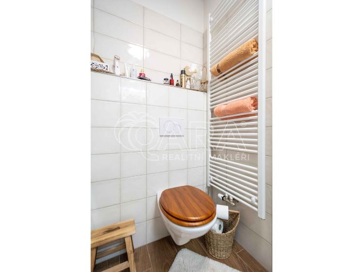 Pronájem bytu 2+KK Roztoky, Lederova 2266 č. 14