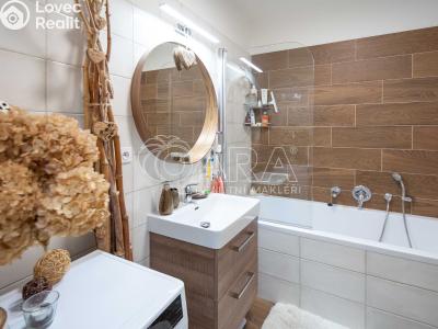 Pronájem bytu 2+KK Roztoky, Lederova 2266 č. 5