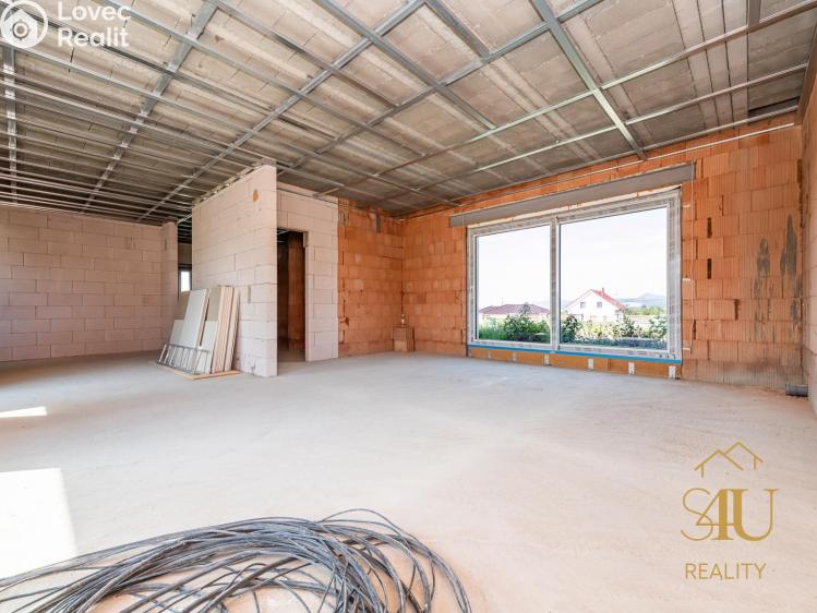 Prodej rodinného domu Trnovany č. 10