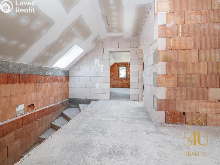 Prodej rodinného domu Trnovany č. 15