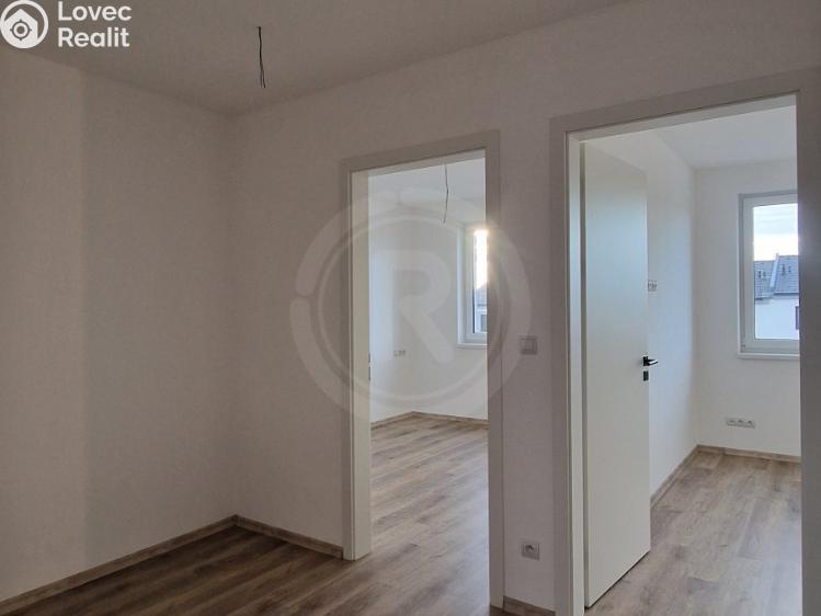 Pronájem bytu 3+KK České Budějovice, Šroubárenská 2072/43 č. 9