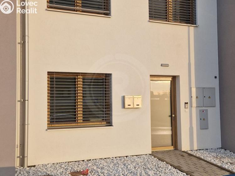 Pronájem bytu 3+KK České Budějovice, Šroubárenská 2072/43 č. 11