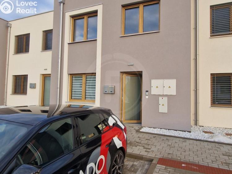 Pronájem bytu 3+KK České Budějovice, Šroubárenská 2072/43 č. 12