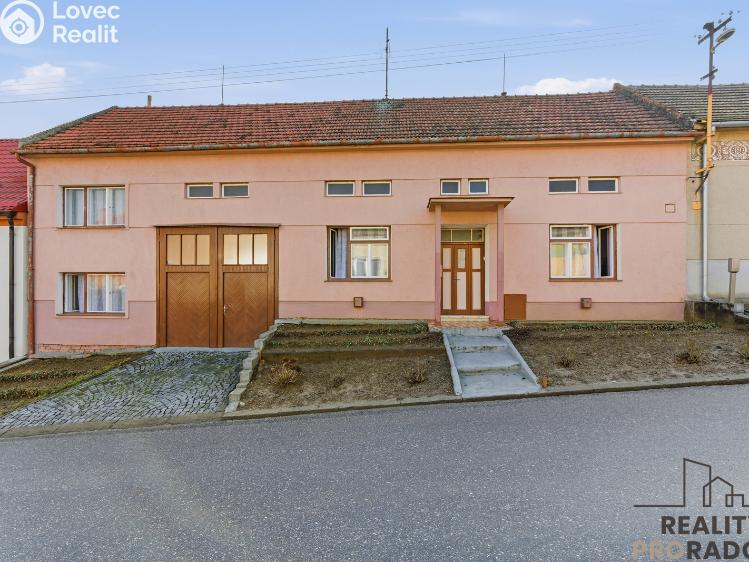 Prodej rodinného domu Čejkovice, Újezd 678 č. 1