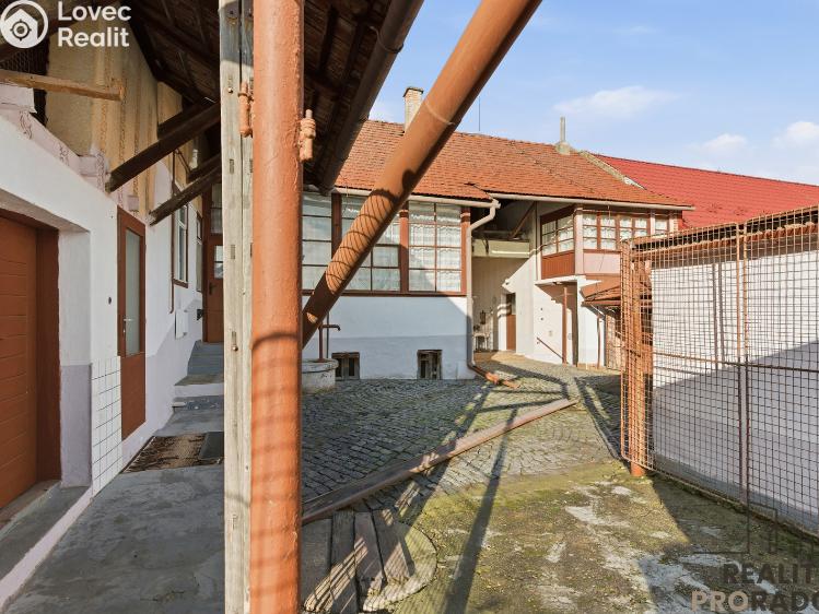 Prodej rodinného domu Čejkovice, Újezd 678 č. 25