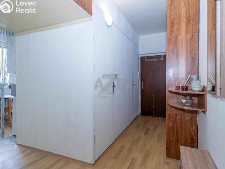 Prodej bytu 2+1 Ostrava, Výškovická 2558/86 č. 9