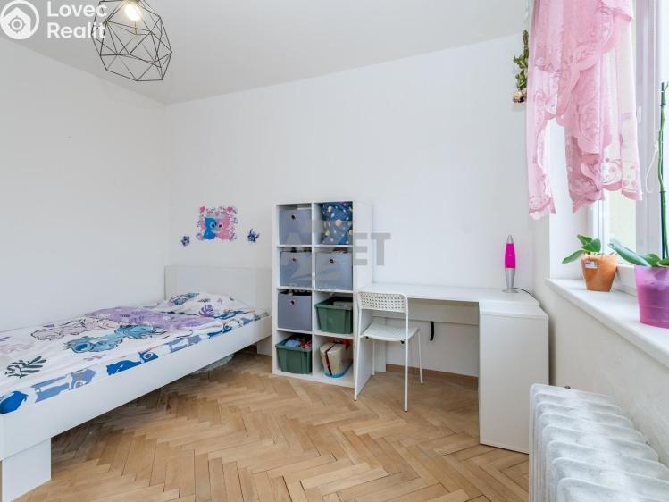 Prodej bytu 2+1 Ostrava, Výškovická 2558/86 č. 18