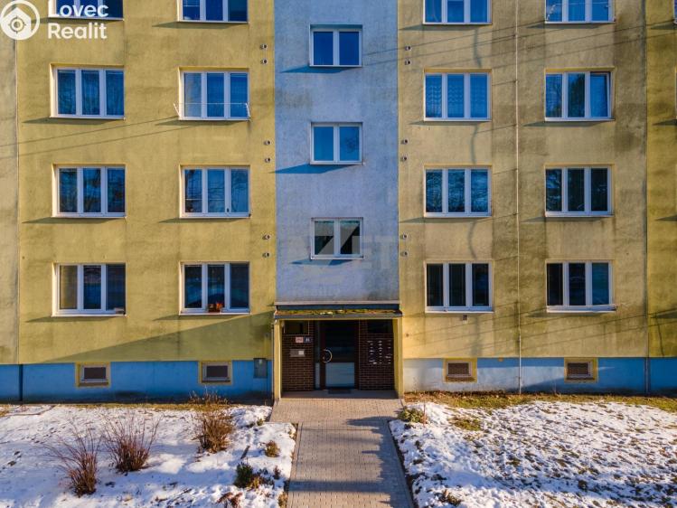 Prodej bytu 2+1 Ostrava, Výškovická 2558/86 č. 27